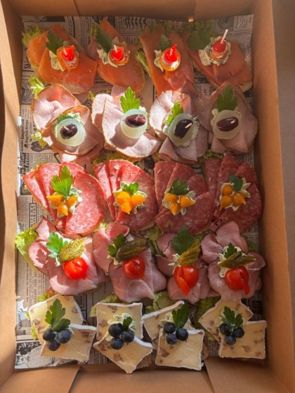 Feinkosthäppchen - Fisch / Käse / Feinkost