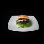 Rinder Burger /  Rinder-Patty vom fränkischen Weidelandrind / Remoulade / Blauschimmelkäse / Preiselbeeren / Feldsalat